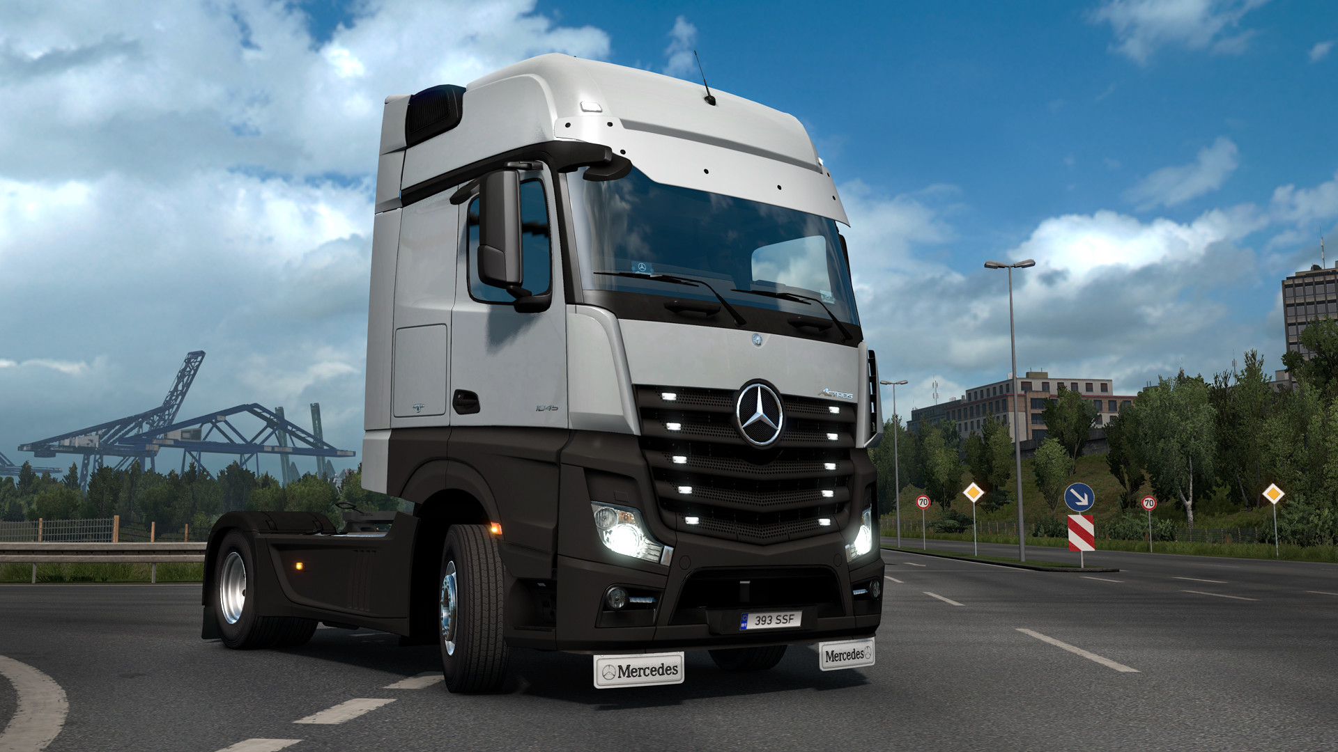 Euro Truck Simulator 2 - Actros Tuning Pack gameplay screenshot 6