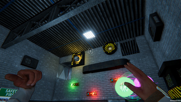 Screenshot z The First Day