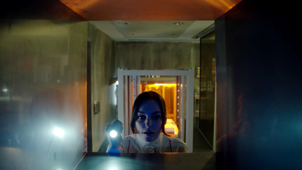 Screenshot z The Complex Screenshot z The Complex