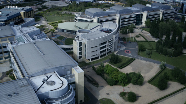 Screenshot z The Complex Screenshot z The Complex