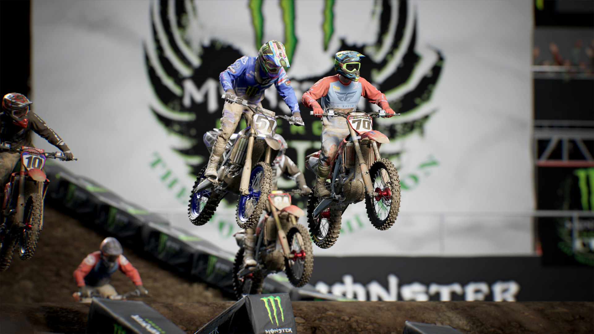 Monster Energy Supercross 4 - Historical Monster Energy Cup 2011 Featured Screenshot #1