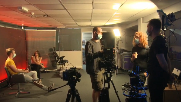 Not for Broadcast: Lights, Camera, Lockdown screenshot 6