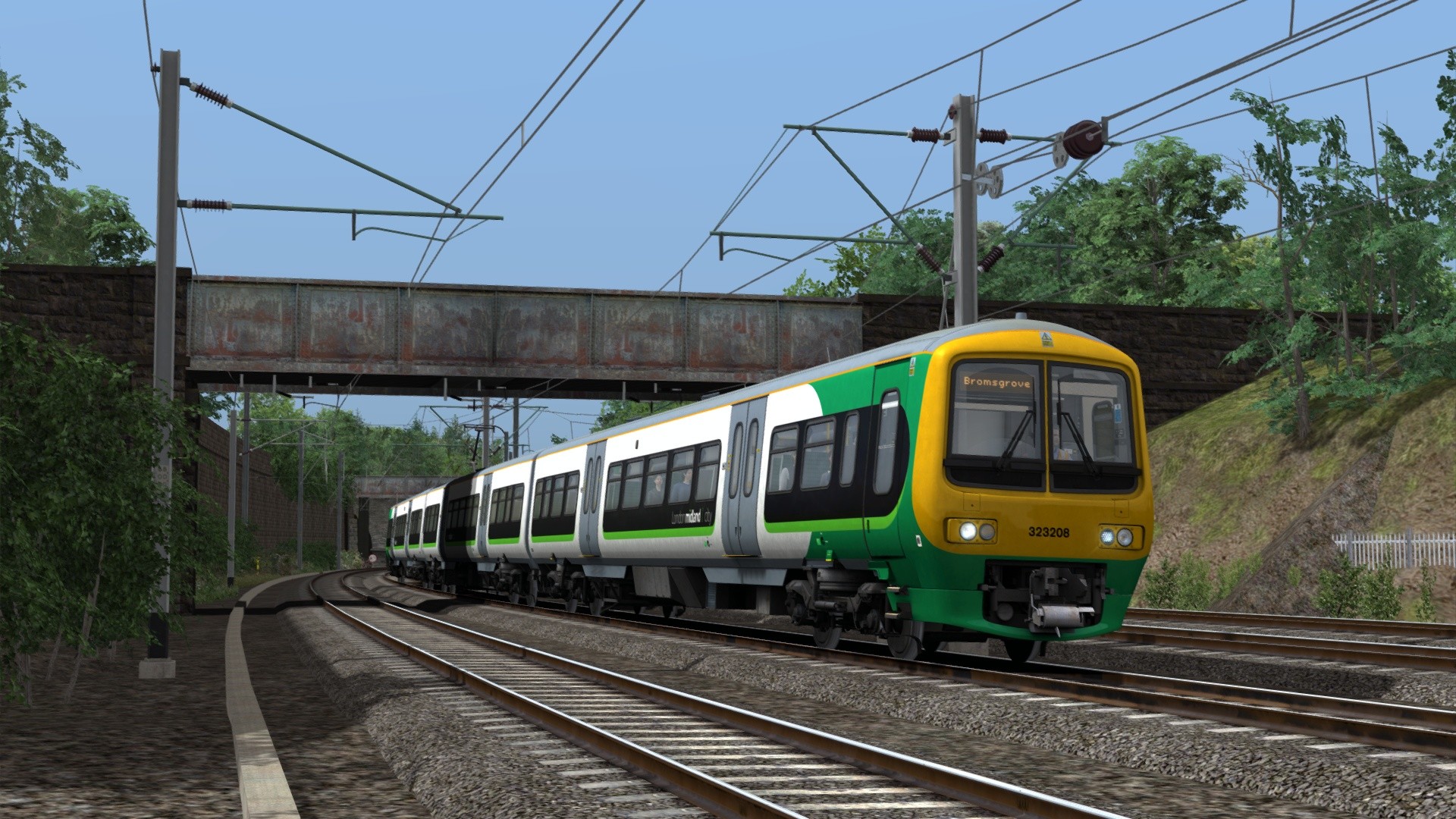 Train Simulator: Birmingham Cross City Line: Lichfield - Bromsgrove & Redditch Route Add-On Featured Screenshot #1