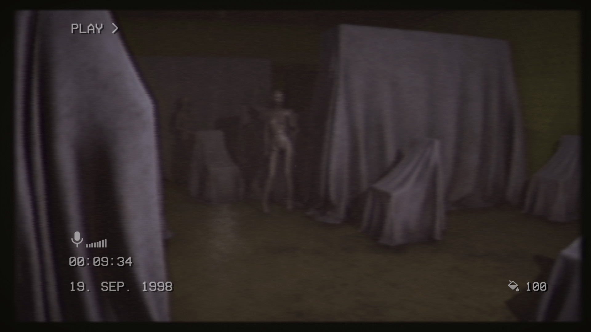 #6. The Backrooms 1998 - Found Footage Survival Horror Game (Steam) โดย: Steelkrill Studio