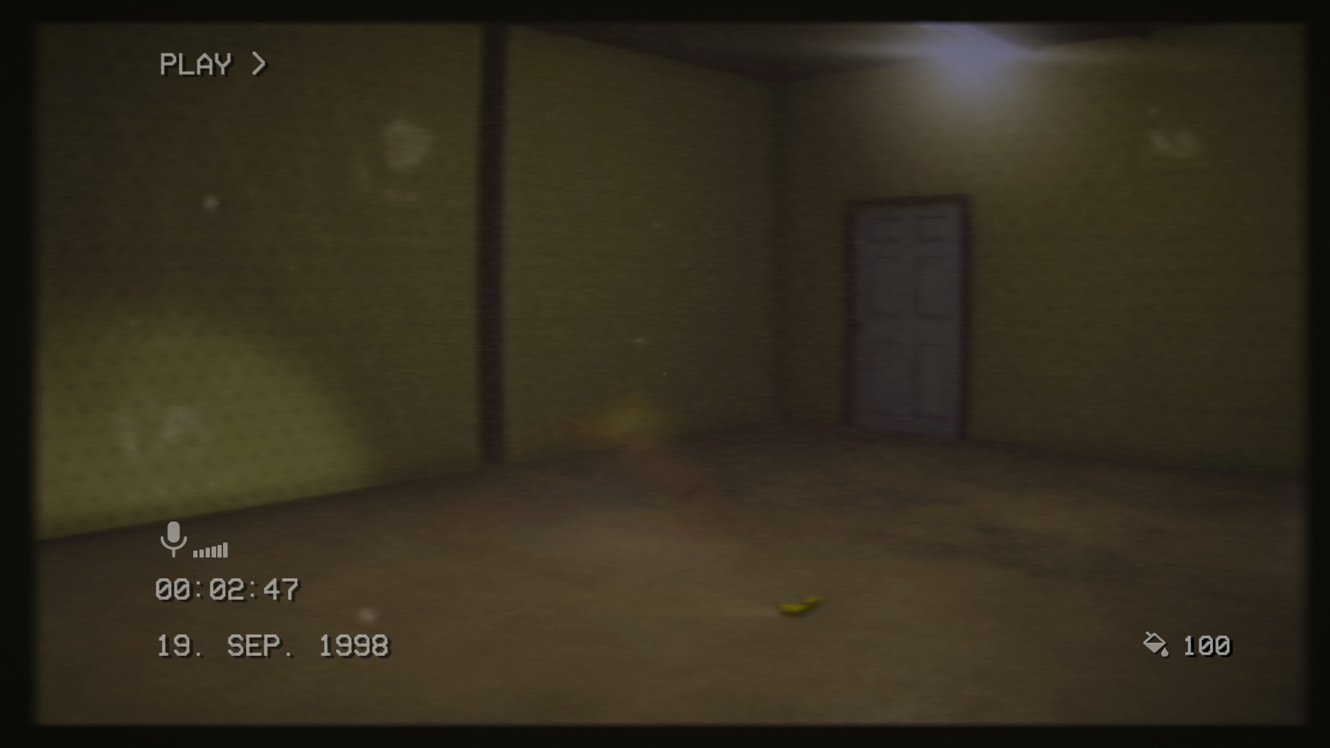 #3. The Backrooms 1998 - Found Footage Survival Horror Game (Steam) โดย: Steelkrill Studio