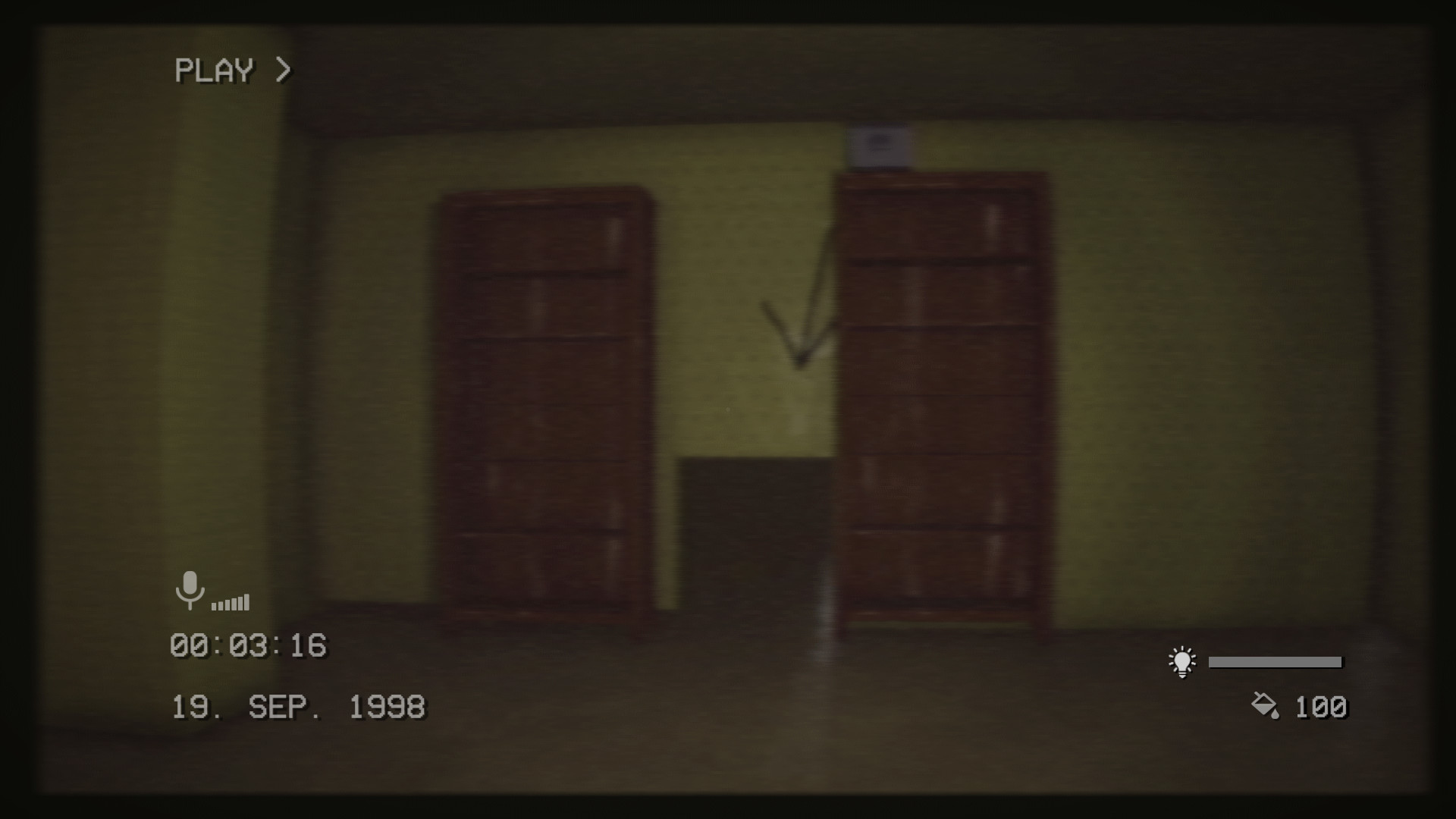 The Backrooms 1998 - Found Footage Survival Horror Game screenshot #18