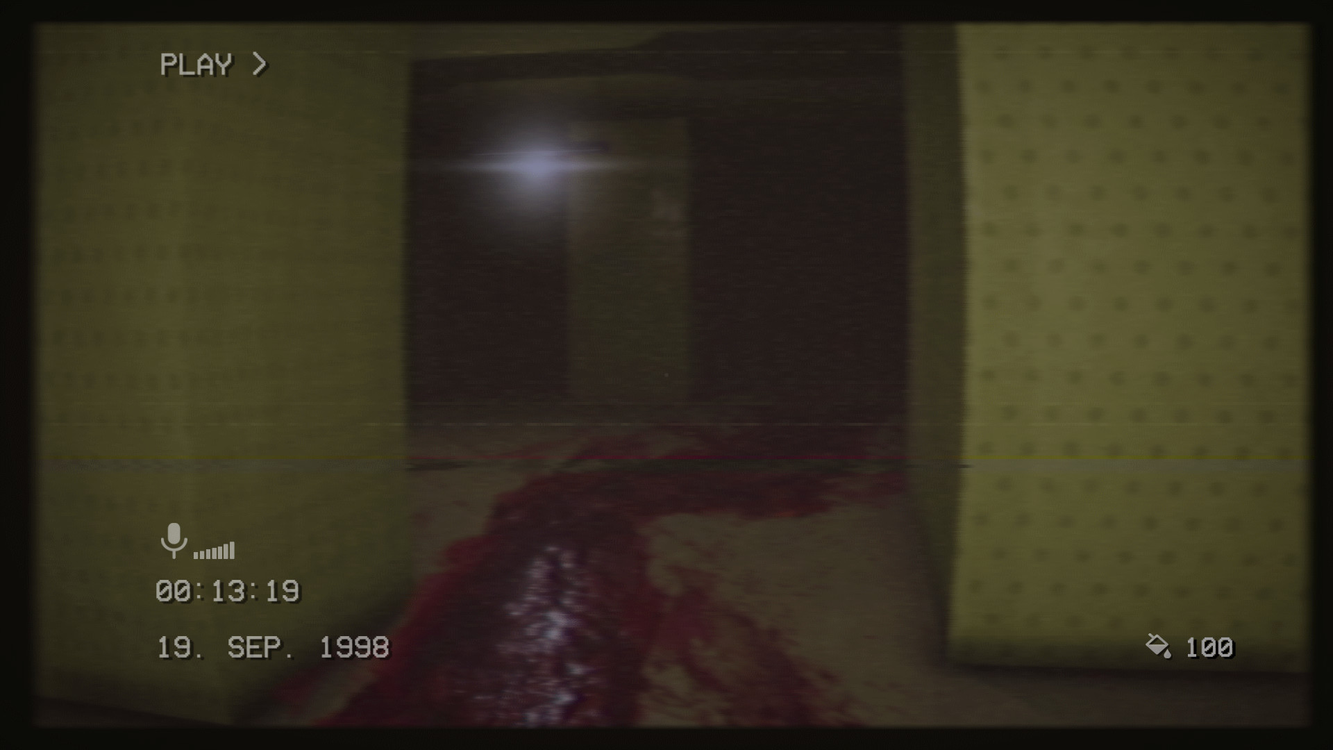 #10. The Backrooms 1998 - Found Footage Survival Horror Game (Steam) โดย: Steelkrill Studio
