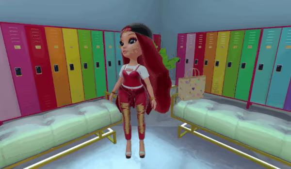 RAINBOW HIGH™: RUNWAY RUSH video 2
