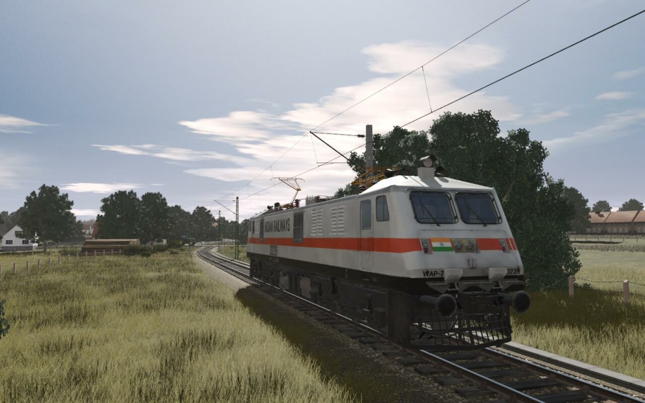 Trainz 2022 DLC - Indian Railways WAP-7 Featured Screenshot #1