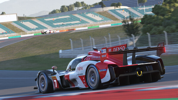 Le Mans Ultimate Screenshot