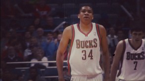 NBA 2K19 - Giannis Announce - ESRB EN
