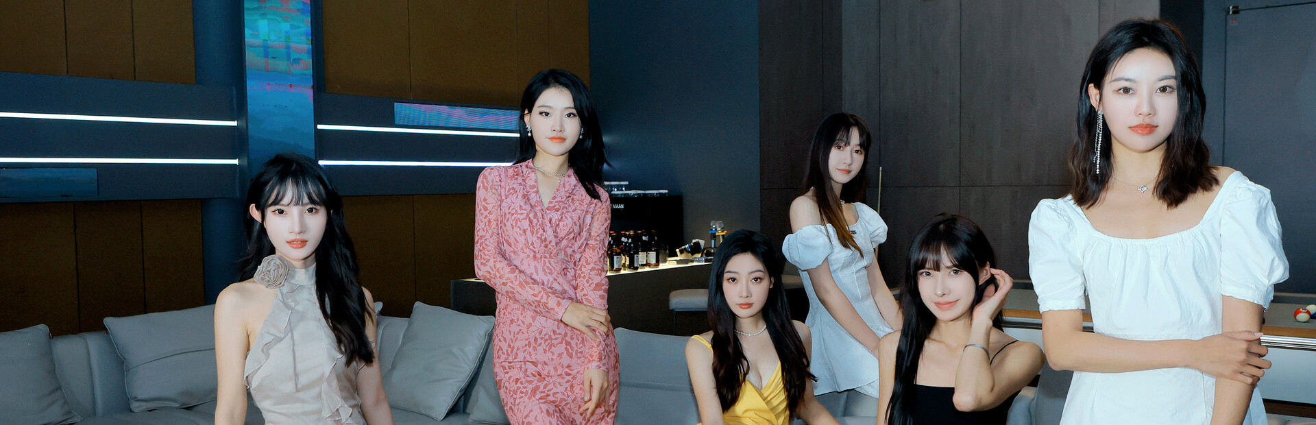 《别跑！美女在追你！(Seduction of Beauty)》Build13851858