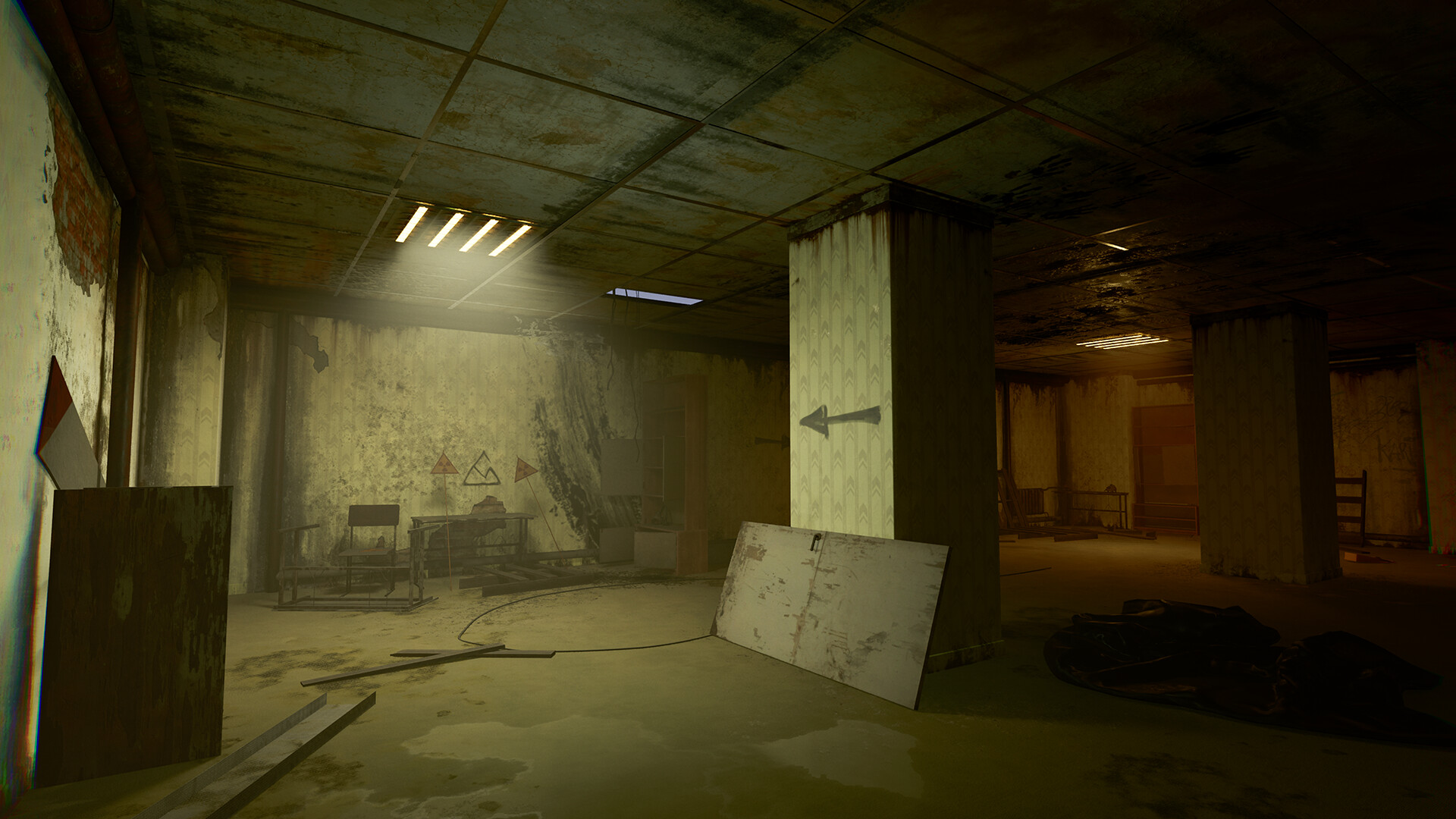 #4. 后室迷失之境Backrooms:The Lost (Steam) 由: Golden Trees黄金树
