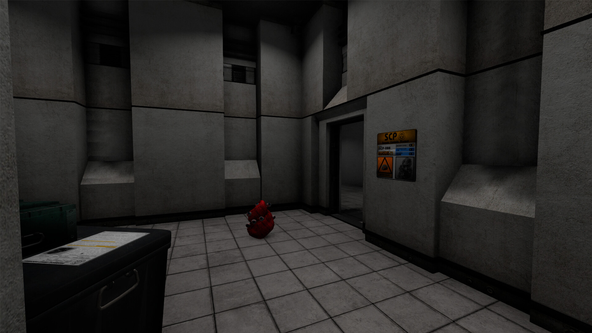 SCP: Containment Breach 2 screenshot #1