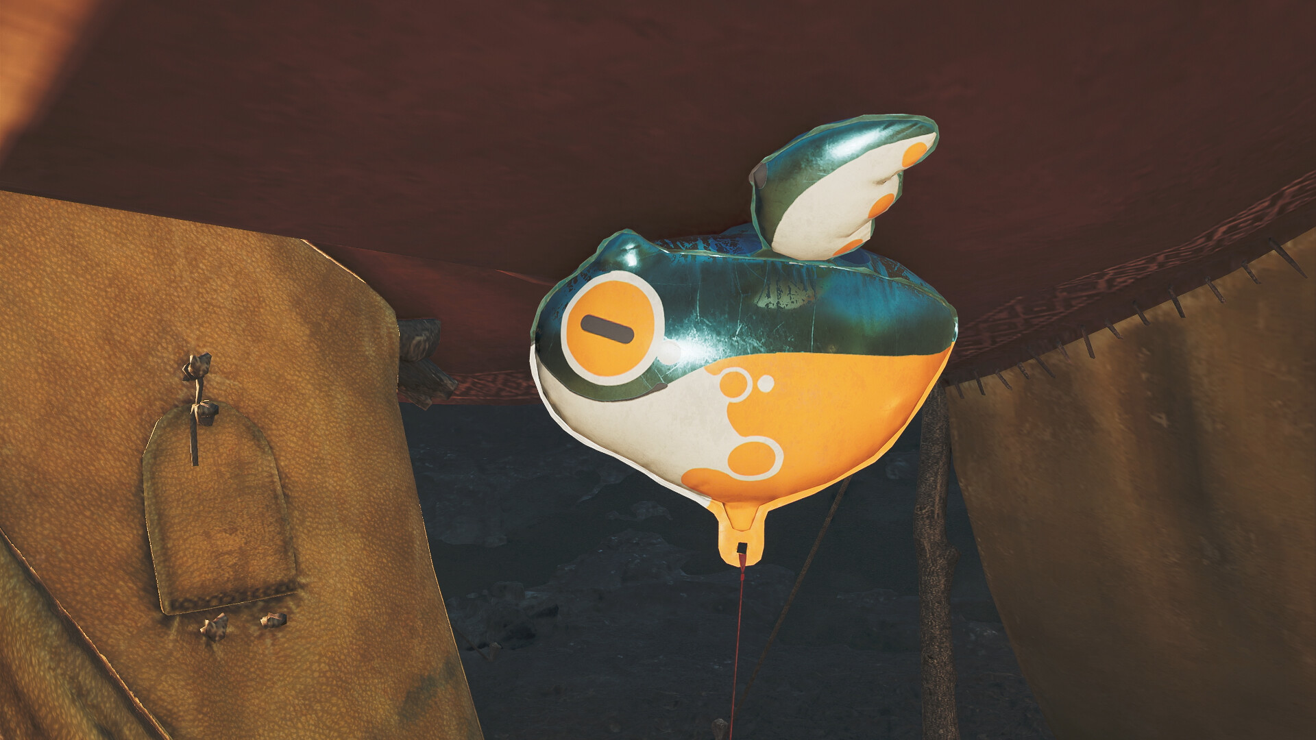 Monster Hunter Wilds - Pendant: Strigible: Amstrigian Featured Screenshot #1