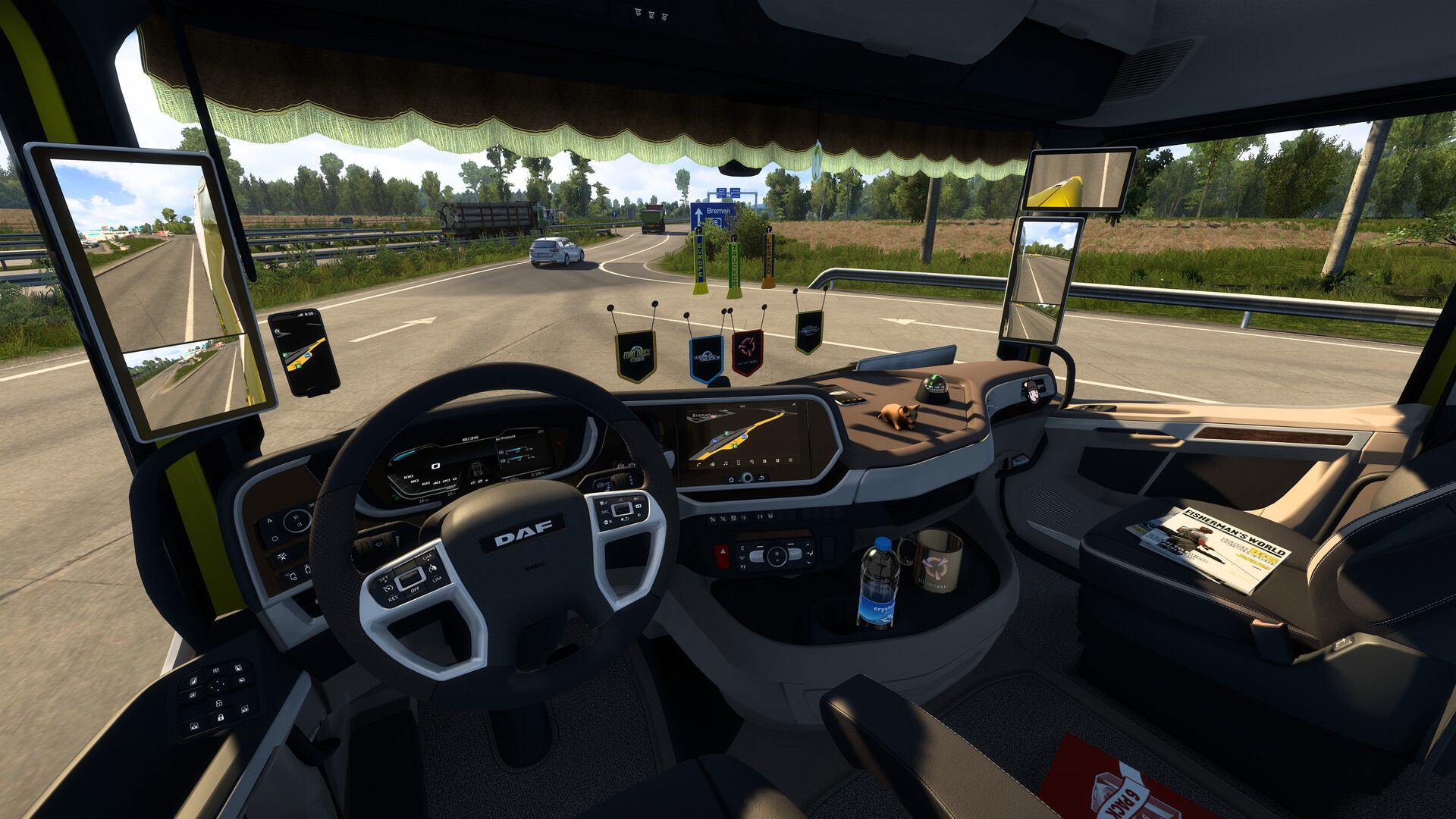 Euro Truck Simulator 2 - Cabin Accessories gameplay screenshot 1