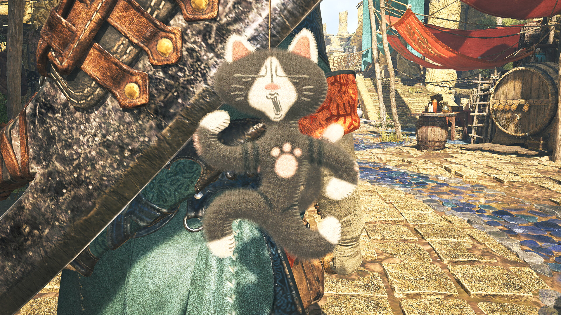 Monster Hunter Wilds - Pendant: Black Turntail Featured Screenshot #1