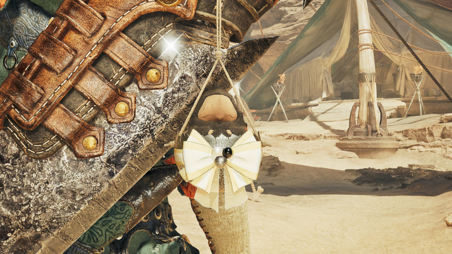 Monster Hunter Wilds - Pendant: Black Rock-a-Baby Featured Screenshot #1