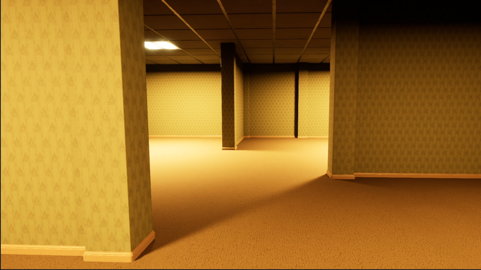 Ultimate Backrooms screenshot 1