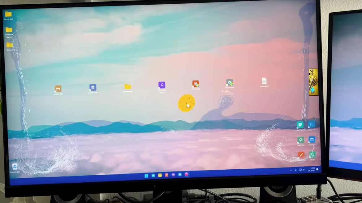 Desktop Ball video 4