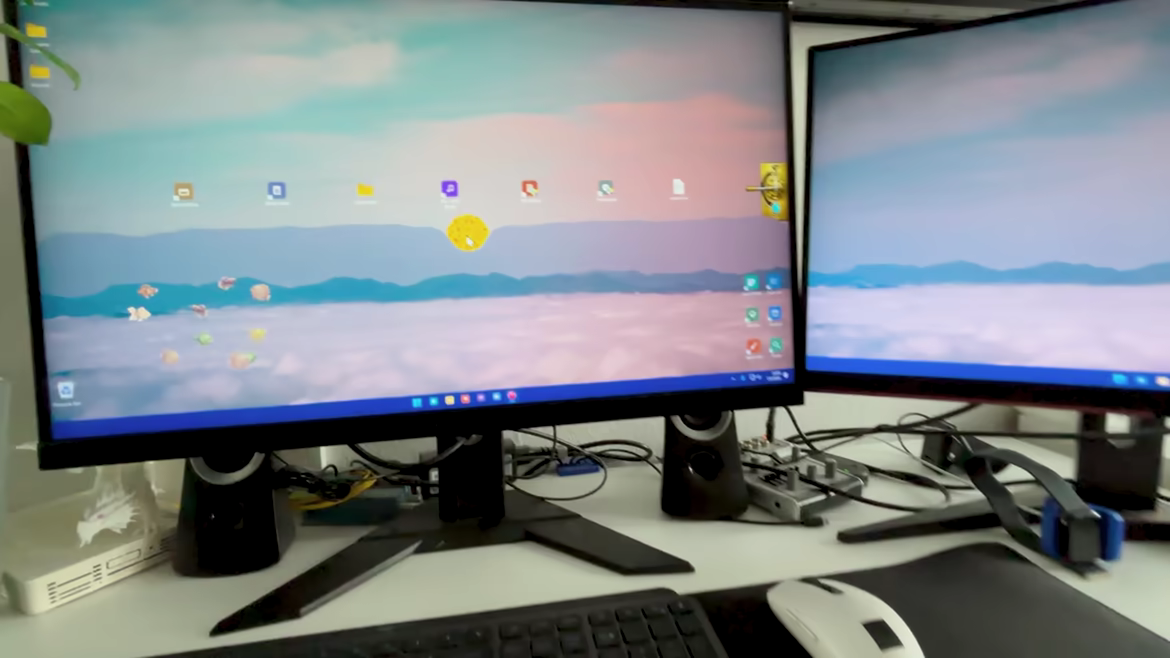 Desktop Ball video 1