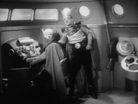Flash Gordon: Deadly Ray from Mars screenshot 2