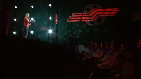 Iliza Shlesinger: War Paint screenshot 4