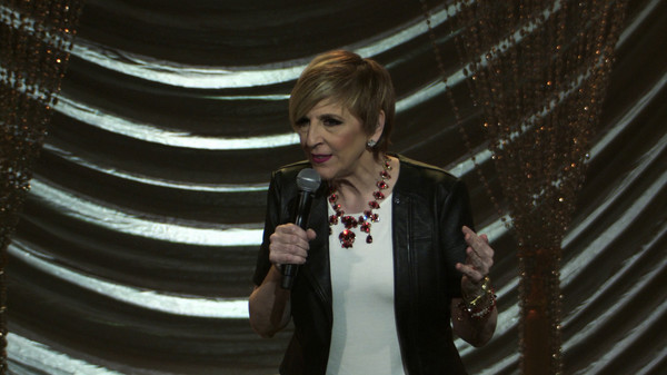 Lisa Lampanelli: Back to the Drawing Board screenshot 4
