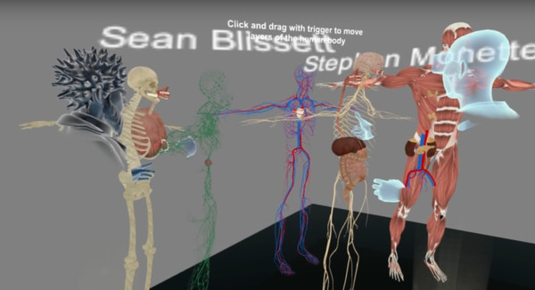 Screenshot z Arch Virtual HQ Screenshot z Arch Virtual HQ