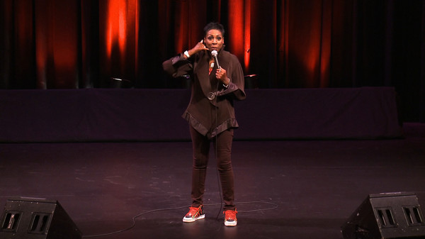 Gina Yashere: Laughing to America screenshot 3