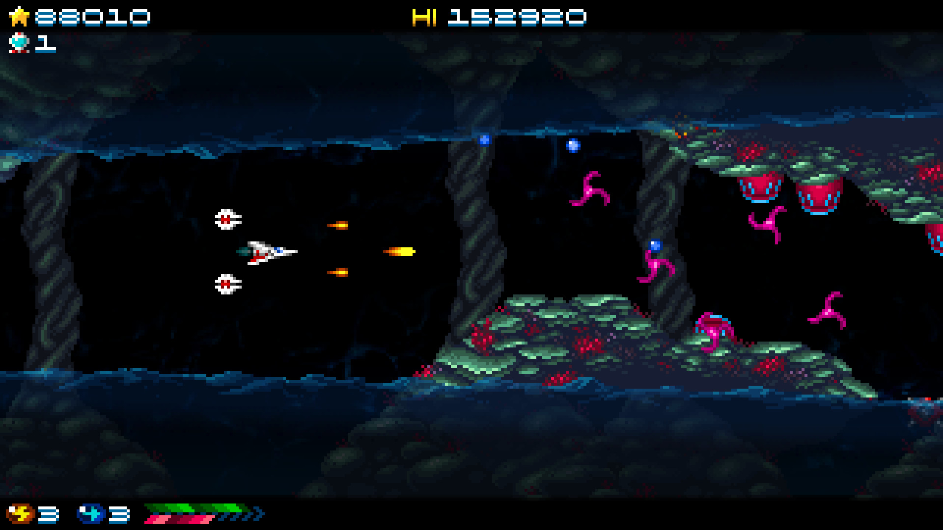 screenshot of Super Hydorah 8