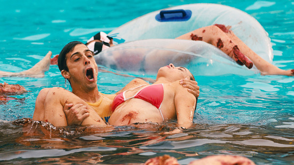 Piranha 3DD screenshot 2