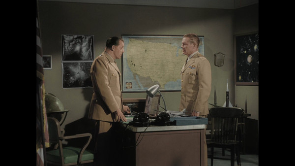 RiffTrax: Plan 9 from Outer Space (Three Riffer Edition) screenshot 7