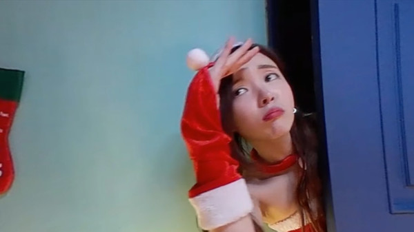 Puzzle of Santa Girl VR