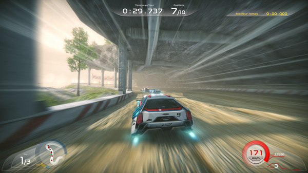 Screenshot z Rise: Race The Future