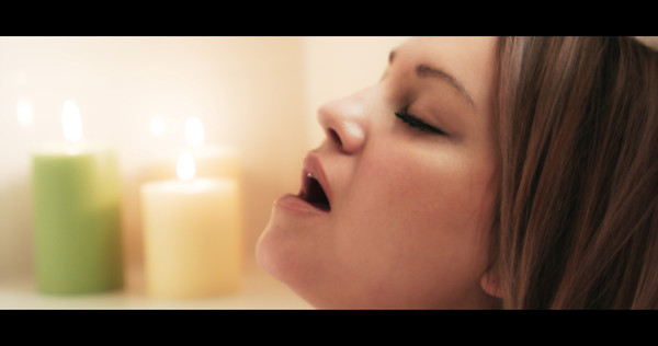 Suburban Coven screenshot 6