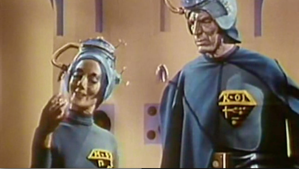 Space War On Christmas screenshot 5